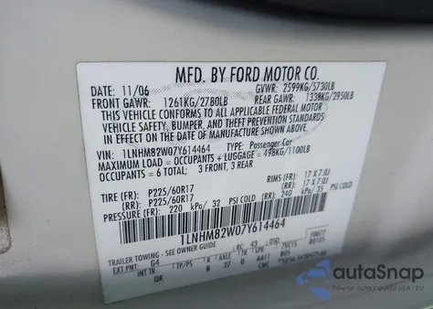 2007 Lincoln Town Car Signature Limited из США, поврежденный, VIN 1LNHM82W07Y614464